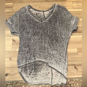 Women's V-Neck Short Sleeve Top - Black